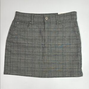 American Eagle Super Stretch Hi Rise Mini Black White Check Skirt 6 LONG NWT